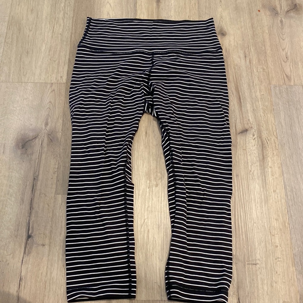Striped Lulu Wunder Under Crops